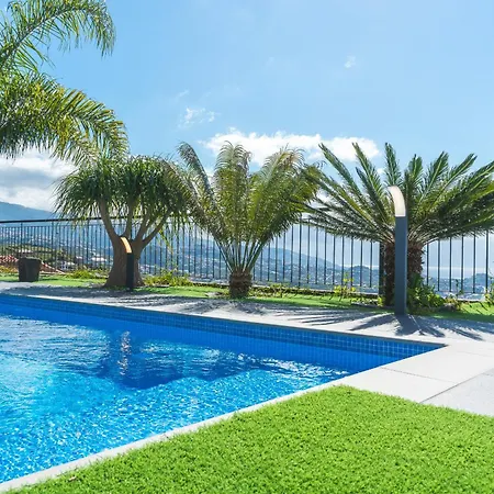 Palm Paradise By Atlantic Camara de Lobos